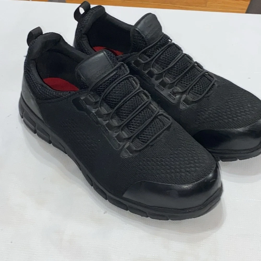 EUC Skechers Work Alloy Toy Memory Foam Men's size 11 Black‎ SLIP ON Sneakers